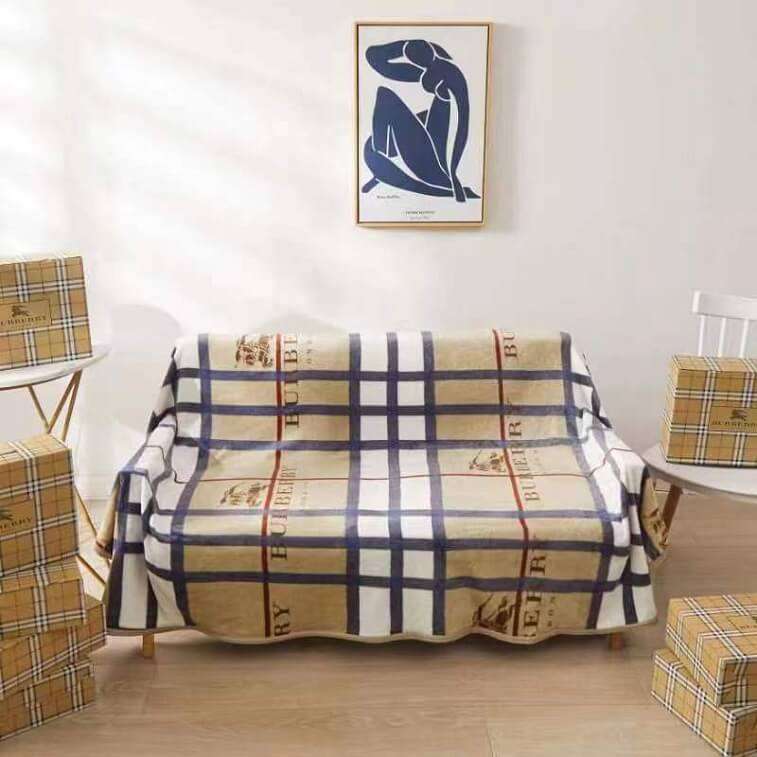 Burberry Warm and Comfortable Blanket- AjmanShop