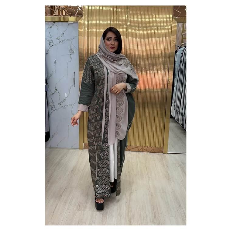 Follow Women Crepe Abaya - AjmanShop