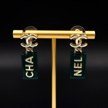 Chanel Jewelry Set with 2 Necklaces and Earings in Ajman shop 1