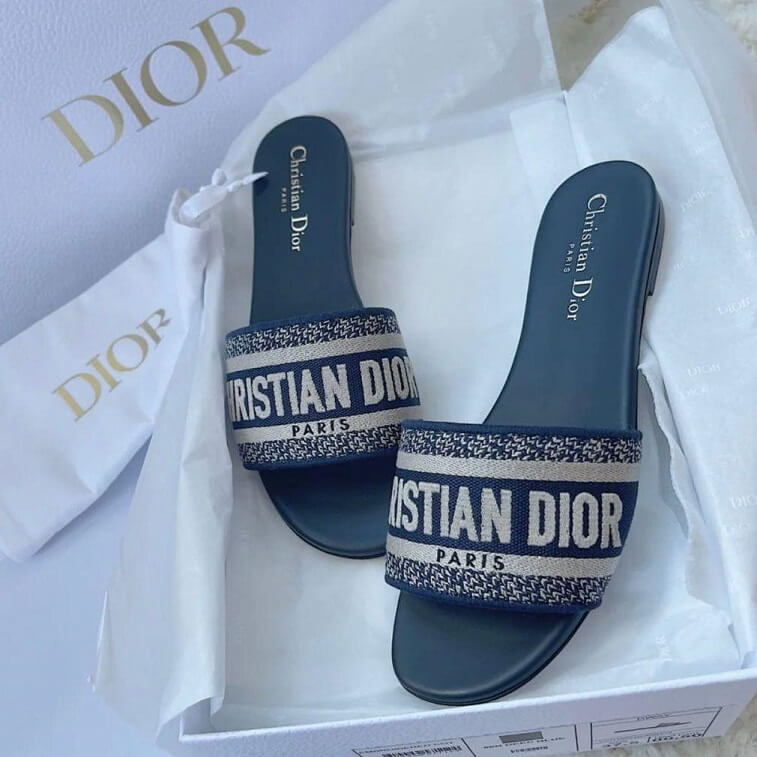 Christian Dior Slipper with Logo Print- AjmanShop