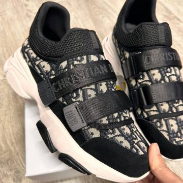 Dior Sneakers for Women with Dior Logo - AjmanShop
