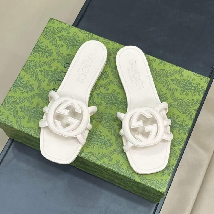 Gucci Slipper for Women White and Black- Ajman Shop