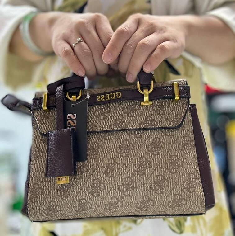 Guess Sestri Handbag in Luxury Satchel for Women - AjmanShop 

