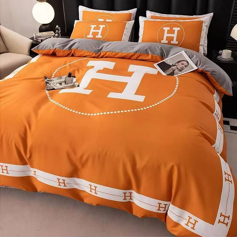 Hermes Bedsheet, Signature - AjmanShop
