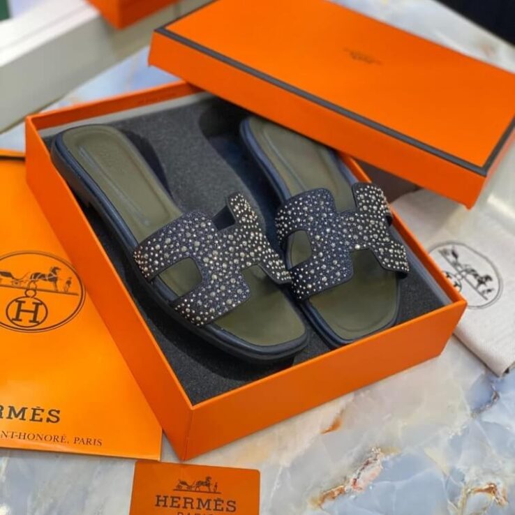 Hermes Crystal Slipper, Black - AjmanShop