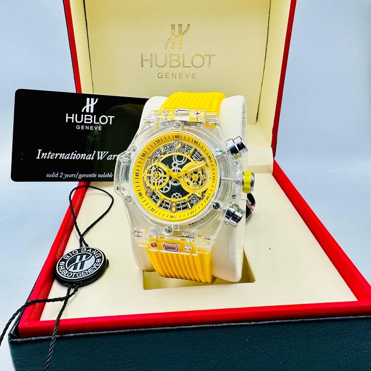 Hublot Chronograph Watch For Men with Rubber Belt - AjmanShop