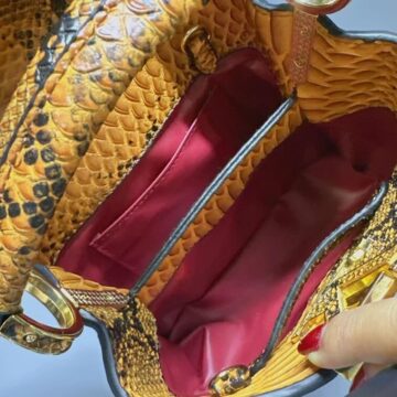 LV Capucines Mini Bag in Leather Material 21cm- AjmanShop