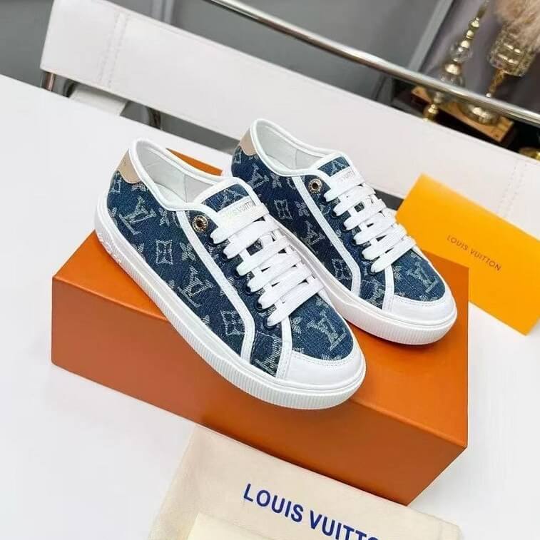LV Casual Shoes for Ladies in New Collection - Ajman Shop