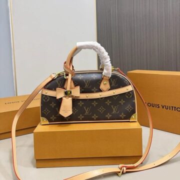LV Cruise Bag - AjmanShop