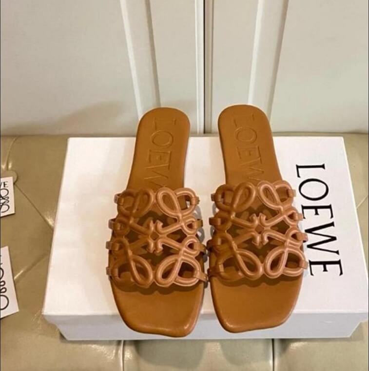 Loewe Slipper, Brown - AjmanShop