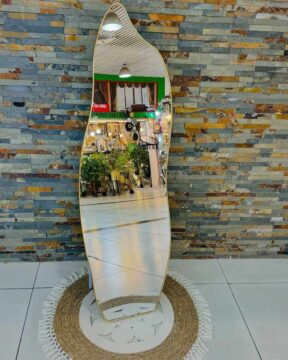 Makeup Mirror With Stand, Gold - AjmanShop