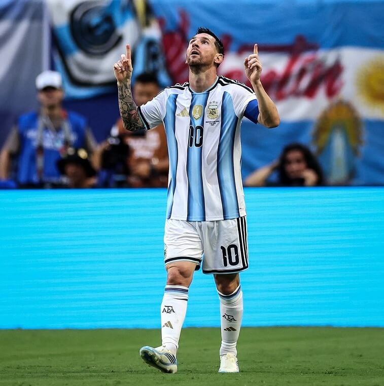 Messi - AjmanShop