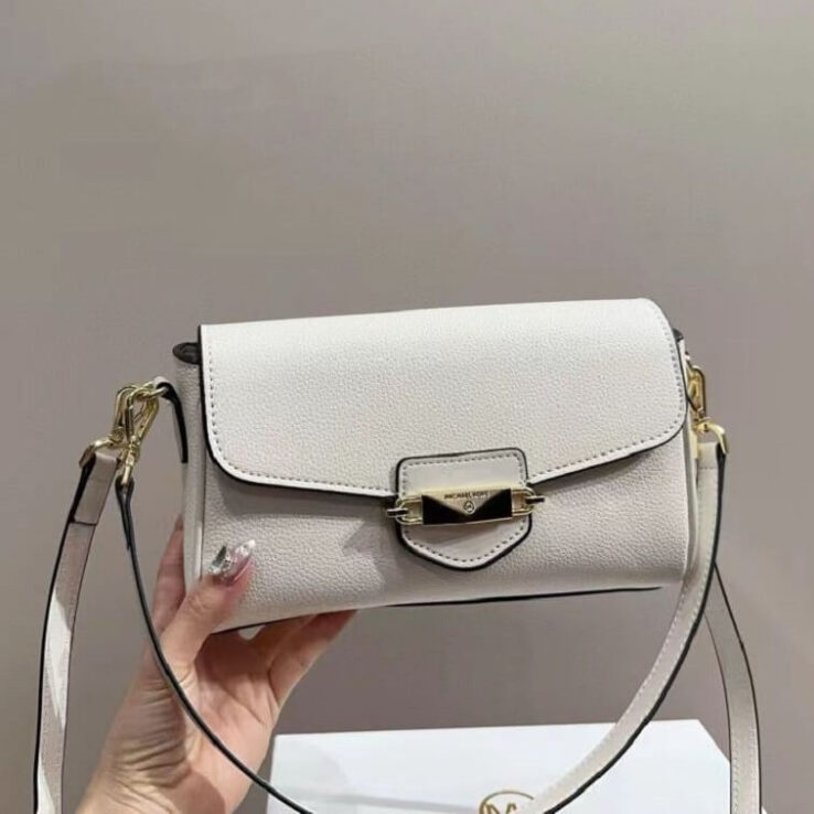 Michael Kors Bag Fleur logo-engraved in leather - AjmanShop