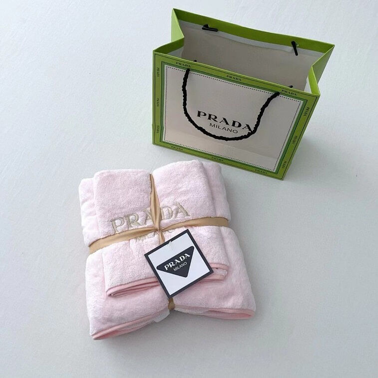 Prada Towel Set - AjmanShop