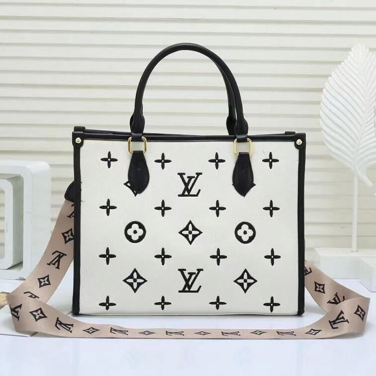 Stylish Tote Bag for Women in UAE - AjmanShop