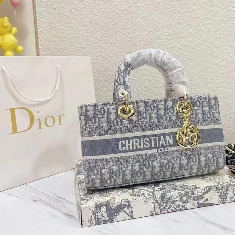 Womens Dior Handbag UAE - AjmanShop